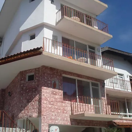 Bogat-beden 3* Ravda