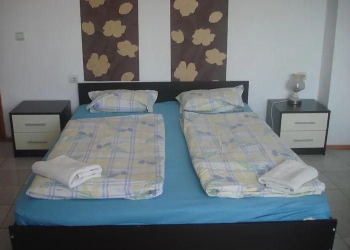 Bogat-beden 3* Ravda